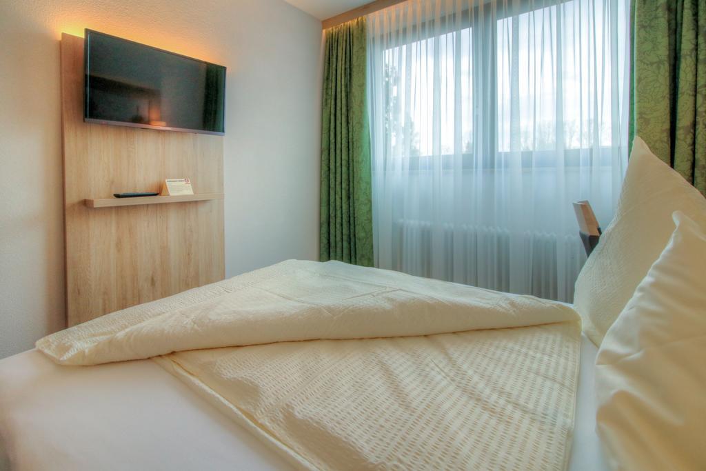 Landhotel Schnupp Neudrossenfeld Εξωτερικό φωτογραφία